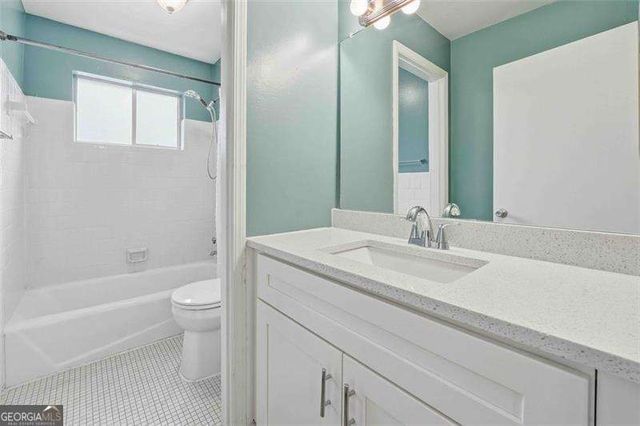 5506 Kingsport Drive, Atlanta, GA 30342