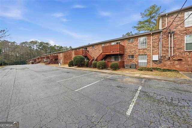 5506 Kingsport Drive, Atlanta, GA 30342