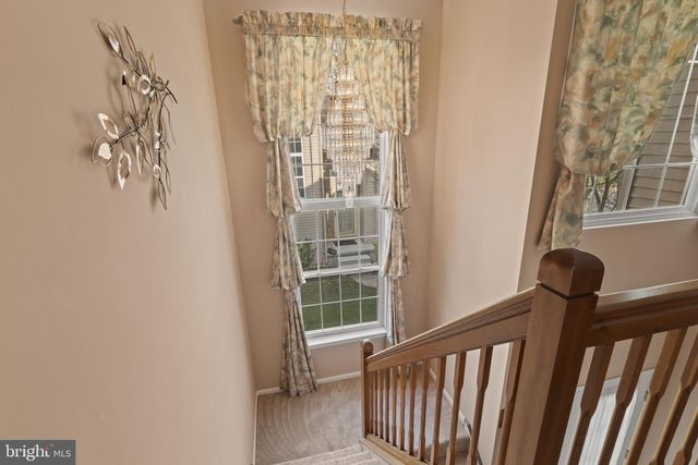 60 SMOKEY RUN DR, Berlin, NJ 08009