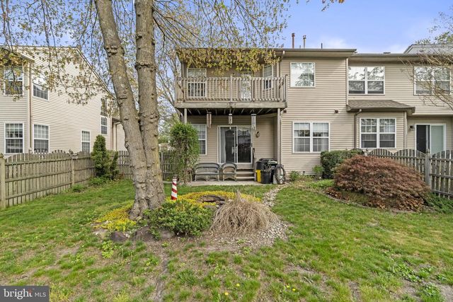 60 SMOKEY RUN DR, Berlin, NJ 08009