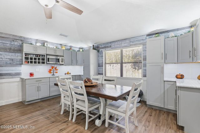 8499 BANDERA Circle W, Jacksonville, FL 32244