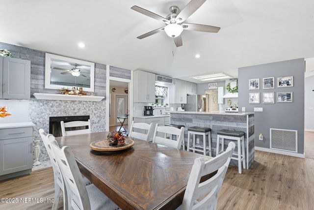 8499 BANDERA Circle W, Jacksonville, FL 32244