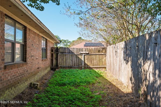 8499 BANDERA Circle W, Jacksonville, FL 32244