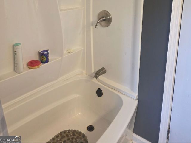 3246 Weslock Circle, Decatur, GA 30034