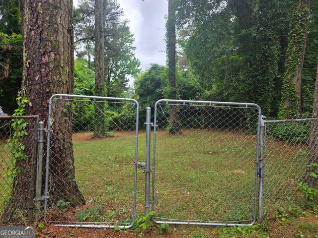3246 Weslock Circle, Decatur, GA 30034