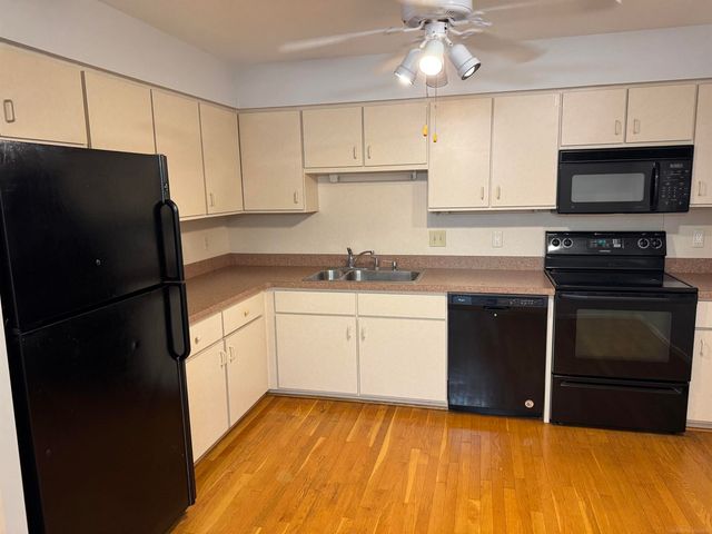 7930 Woodingham Drive, West Bloomfield Twp, MI 48322