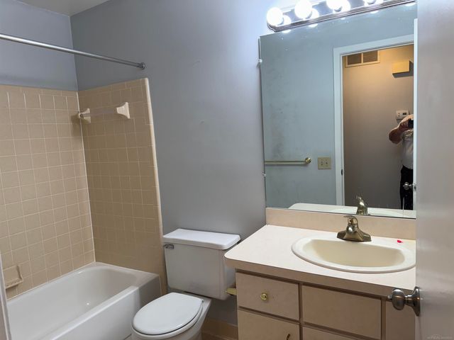 7930 Woodingham Drive, West Bloomfield Twp, MI 48322