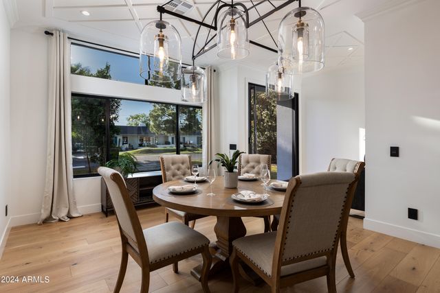 3045 N MARIGOLD Drive, Phoenix, AZ 85018