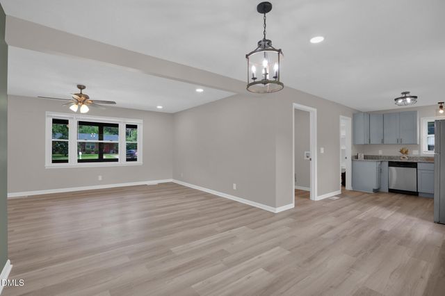 7001 Bronwyn Street, Fayetteville, NC 28314