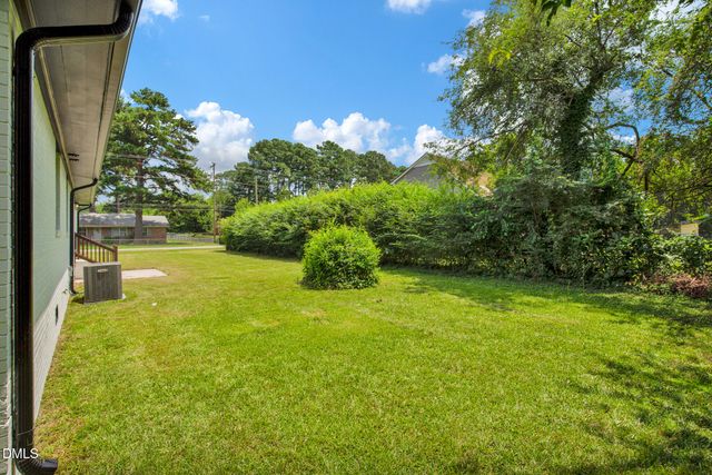 7001 Bronwyn Street, Fayetteville, NC 28314