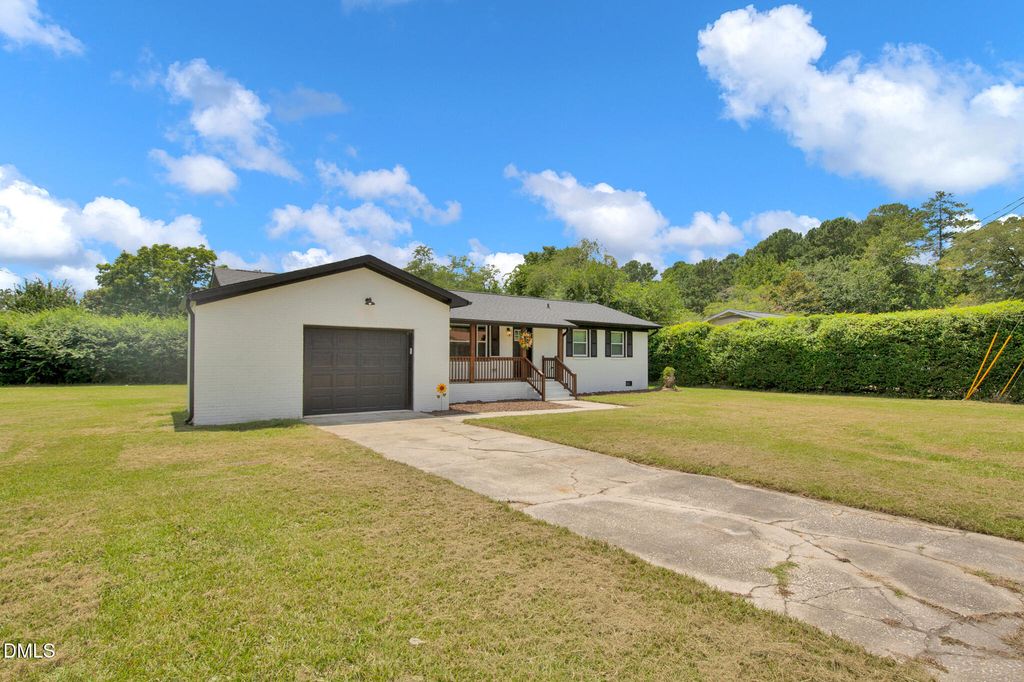 7001 Bronwyn Street, Fayetteville, NC 28314