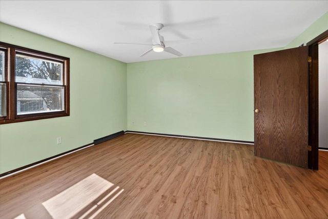 14 Whitcomb Circle, Madison, WI 53711