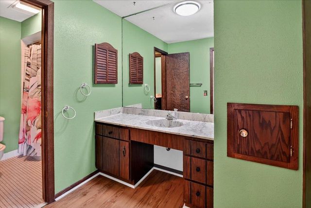 14 Whitcomb Circle, Madison, WI 53711