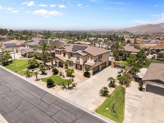 4725 Eagle Ridge Court, Jurupa Valley, CA 92509