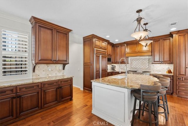 4725 Eagle Ridge Court, Jurupa Valley, CA 92509