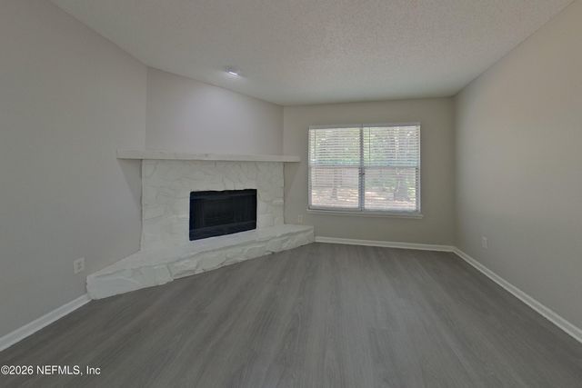 3572 RAYMUR VILLA Drive, Jacksonville, FL 32277