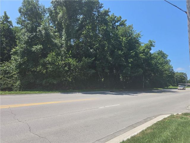 601 E 85th Street, Kansas City, MO 64131