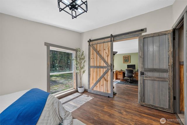 3695 Grandview Road, Ferndale, WA 98248