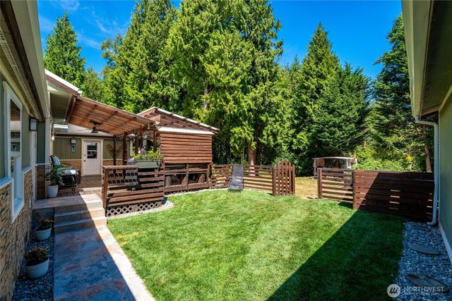 3695 Grandview Road, Ferndale, WA 98248