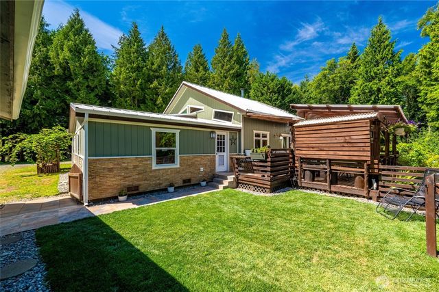3695 Grandview Road, Ferndale, WA 98248