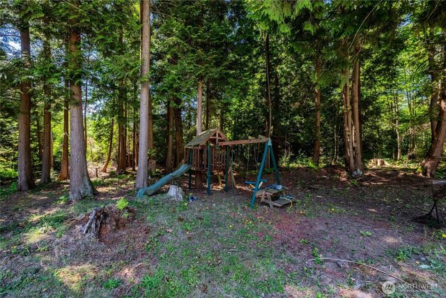 3695 Grandview Road, Ferndale, WA 98248