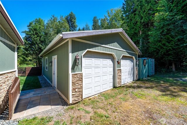 3695 Grandview Road, Ferndale, WA 98248