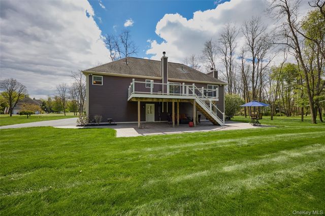 40 Paulette Lane, Wappingers Falls, NY 12590