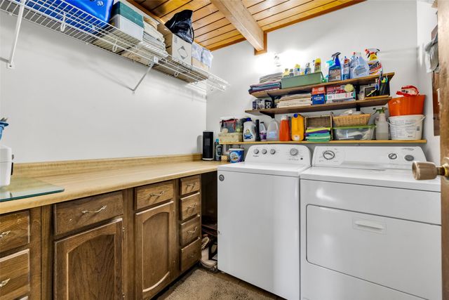 413 Hilltop Road, Sand Springs, OK 74063