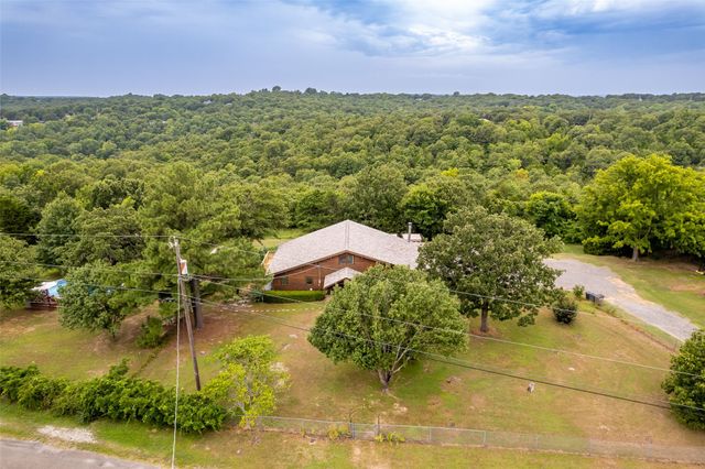 413 Hilltop Road, Sand Springs, OK 74063