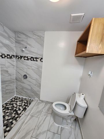 2 High Street, Baytown, TX 77520