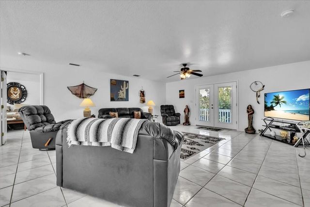 3900 COLONY COURT, Punta Gorda, FL 33950