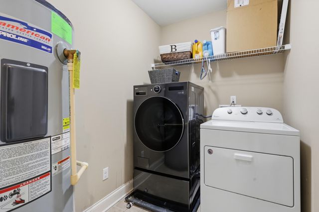 4248 Mooncoin Way, Lexington, KY 40515