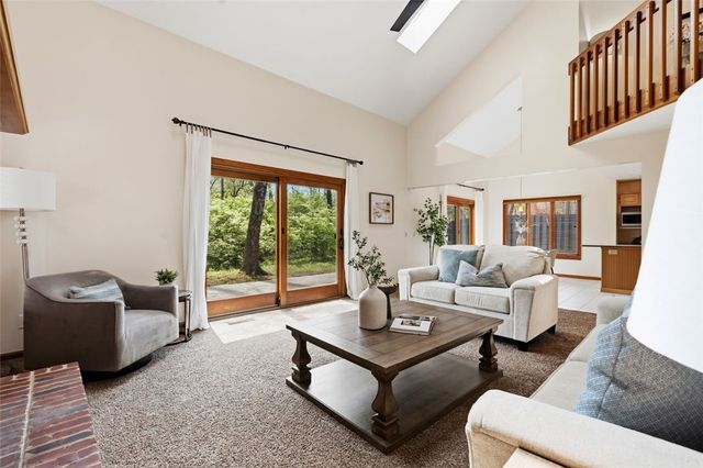 923 Wind Forest Drive, Springboro, OH 45066