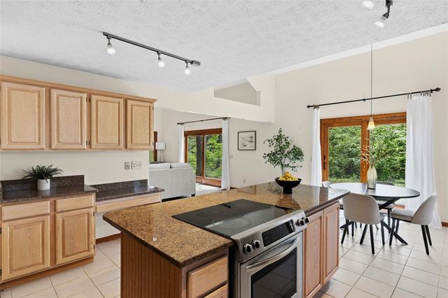 923 Wind Forest Drive, Springboro, OH 45066