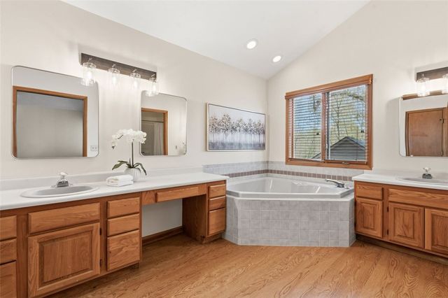 923 Wind Forest Drive, Springboro, OH 45066