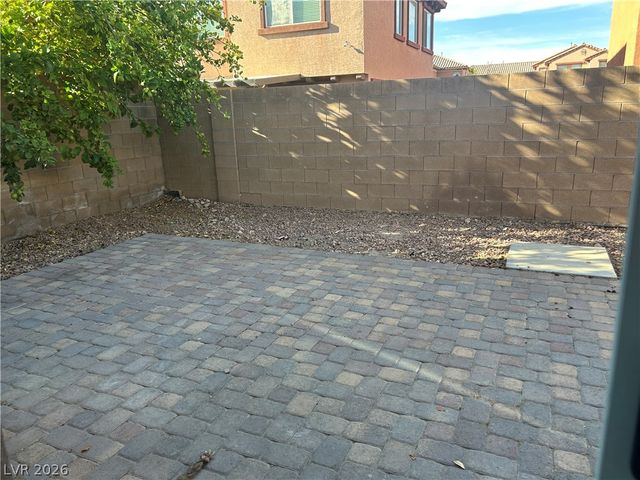106 Augusta Course Avenue, Las Vegas, NV 89148