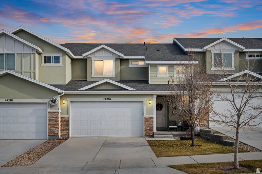 Image 2 of property listing at 14287 S MEADOW ROSE DR, Herriman, UT 84096