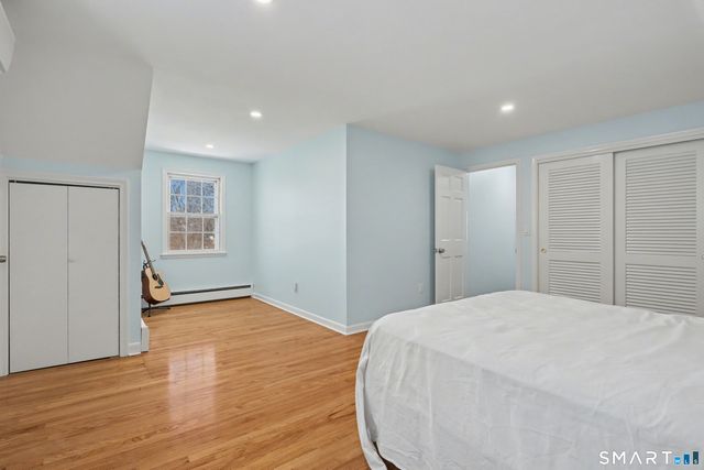 9 Sparrow Bush Lane, Guilford, CT 06437