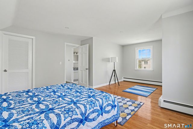 9 Sparrow Bush Lane, Guilford, CT 06437