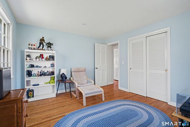 9 Sparrow Bush Lane, Guilford, CT 06437