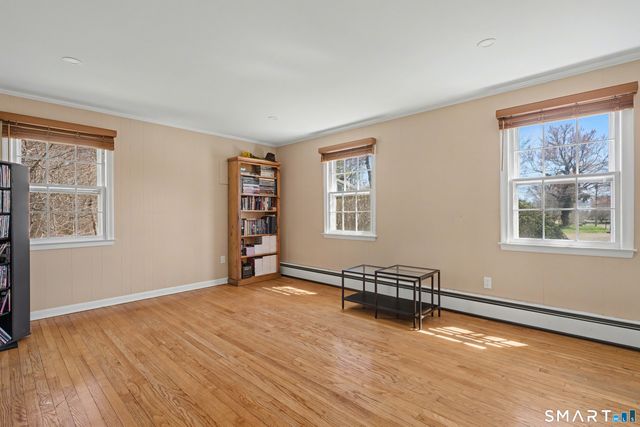 9 Sparrow Bush Lane, Guilford, CT 06437