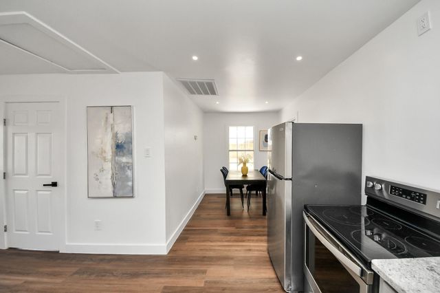 4215 Eli Street, Houston, TX 77007