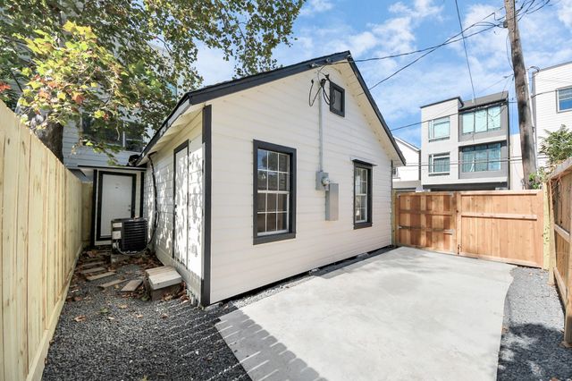 4215 Eli Street, Houston, TX 77007