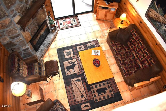 1435 Wiley Oakley Dr Apt 177, Gatlinburg, TN 37738