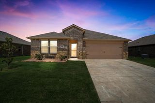 737 Meadow Creek Lane, Josephine, TX 75189