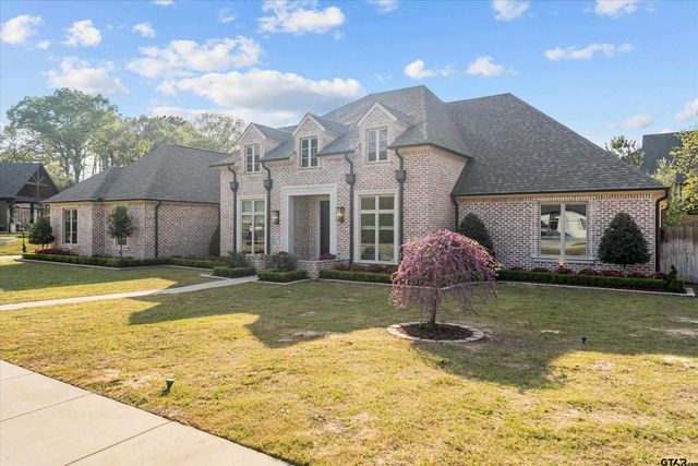 2523 Oak Alley, Tyler, TX 75703