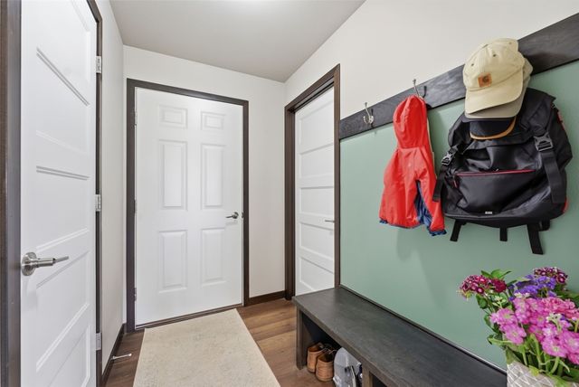 617 Dakota Avenue, Tiffin, IA 52340
