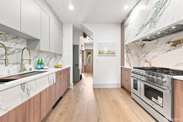 411 17th Avenue, San Francisco, CA 94121