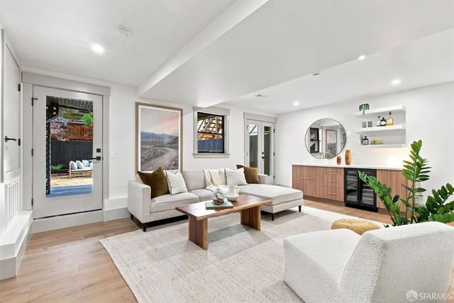 411 17th Avenue, San Francisco, CA 94121