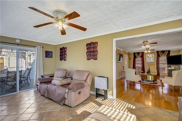6450 Lake Sara Glen Drive, Douglasville, GA 30135